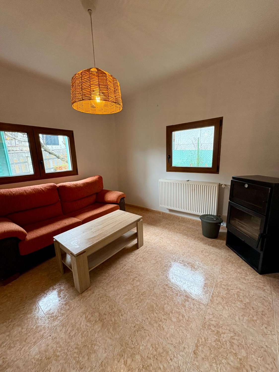 Casa en alquiler en Santa María de la Alameda